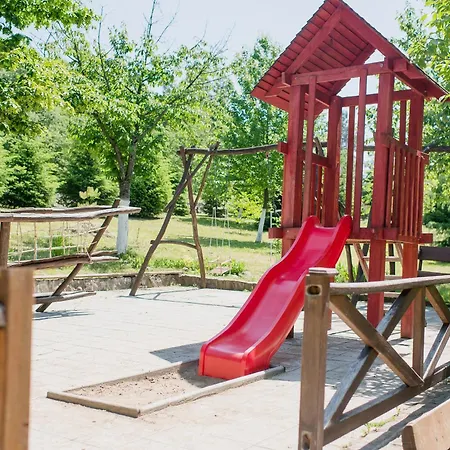 Zolota Gora Hotel-rancho Užhorod