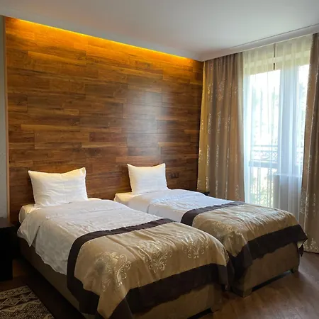 Zolota Gora Hotel-rancho Otel