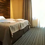 Zolota Gora Hotel-rancho